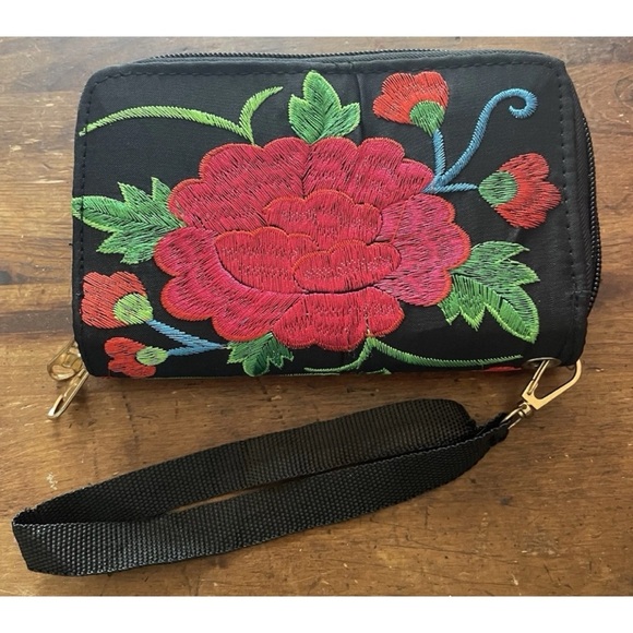 Handbags - Unbranded Embroidered Double Zip-Around Wallet Black Red Green 6.5" W x 3.5" H